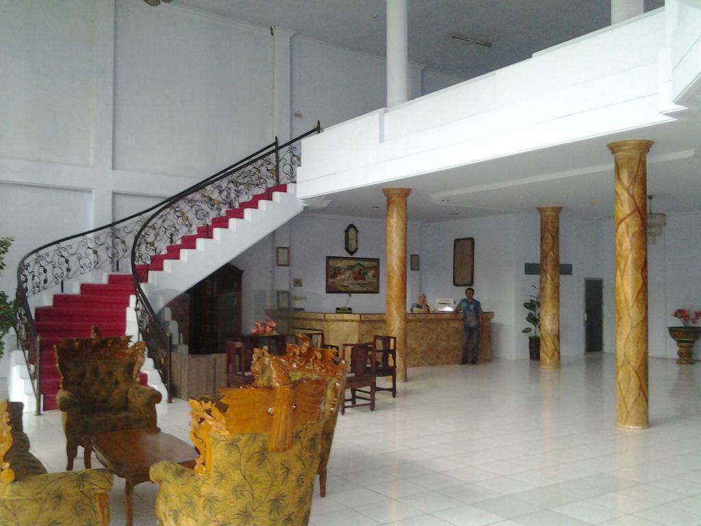 Hotel Indonesia Pekalongan Exterior photo